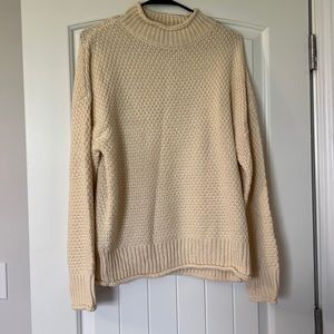 Zesica Sweater, size medium, NWT